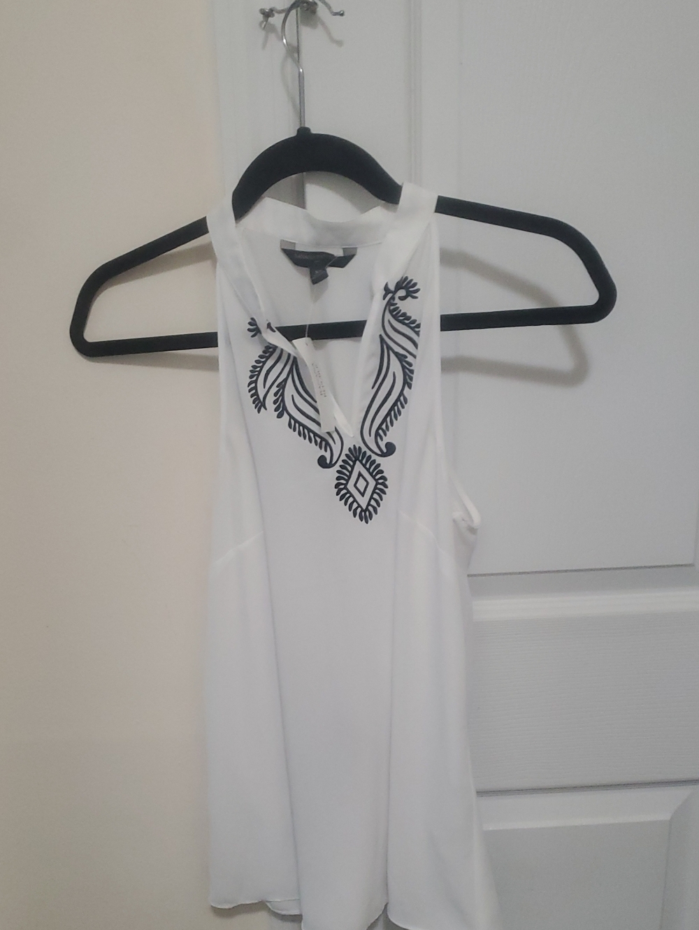 White Embroidered Sleeveless Blouse Top